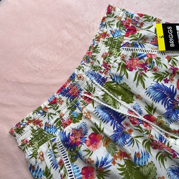 LINEN BLEND FLORAL SHORTS • SIZE S • BRIGGS • NWT - Picture 7 of 9